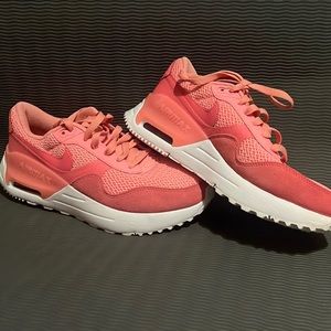 Pink Nike Air Max Size 8!